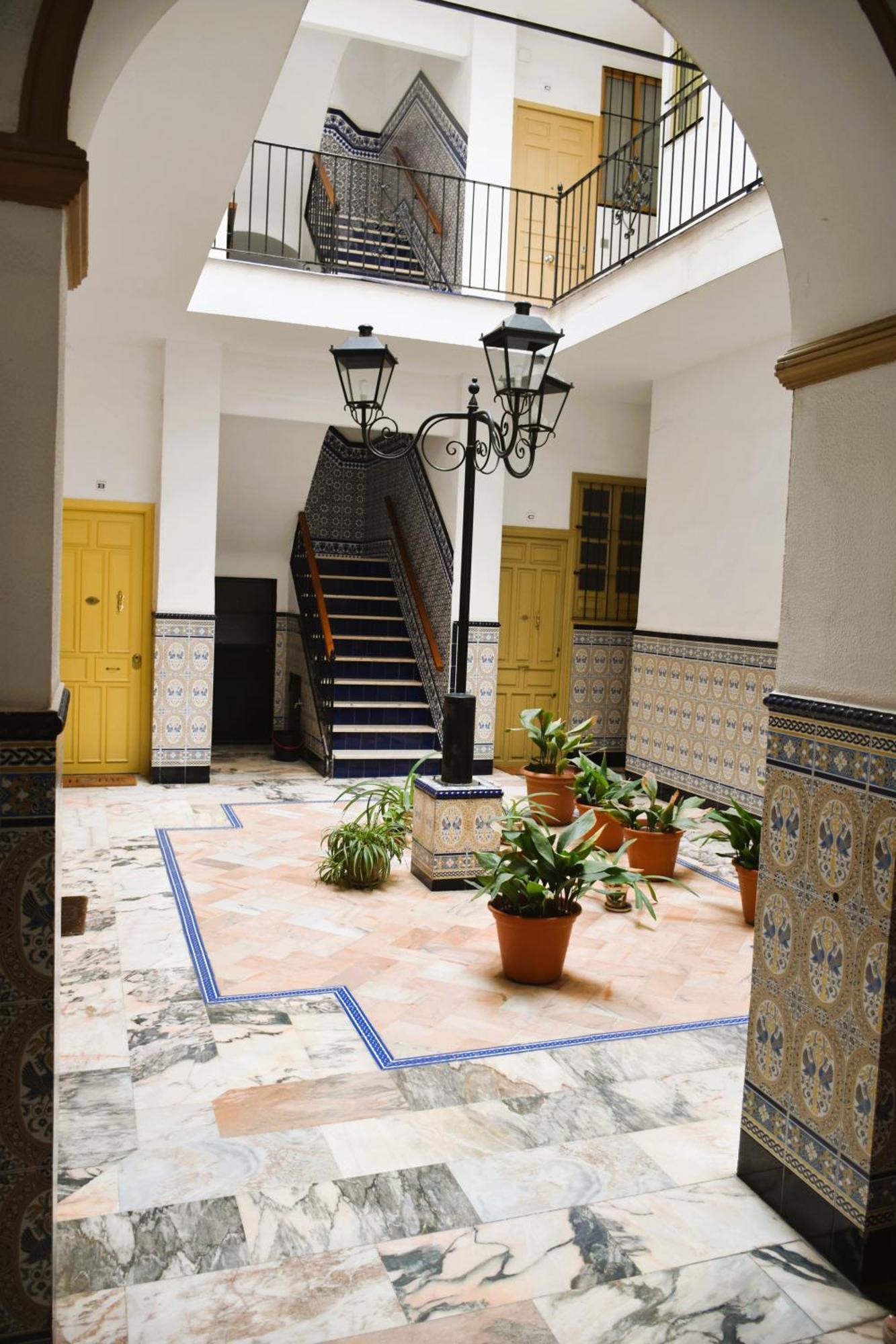 Puerta Carmona Apartment Seville Exterior photo